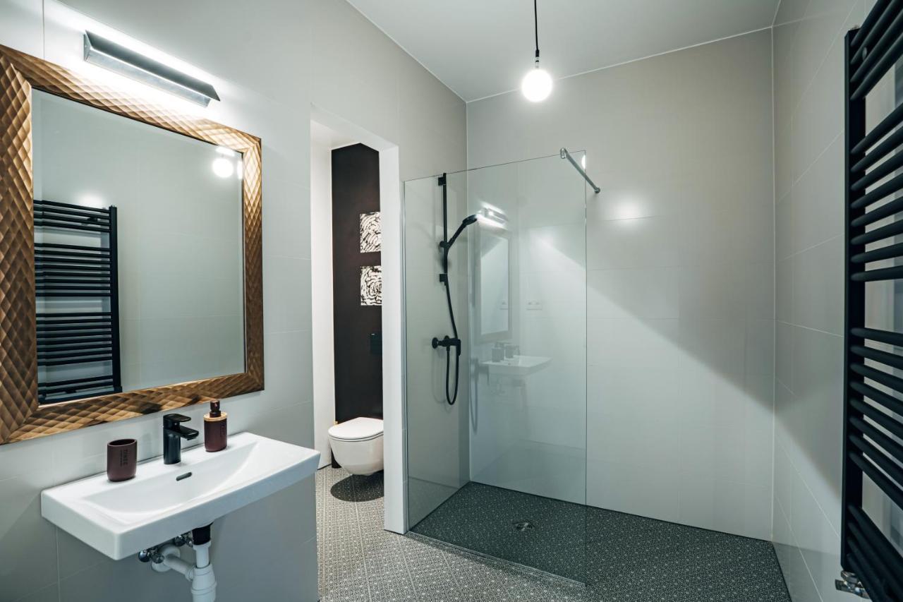 Constantine Apartments Ρίγα Εξωτερικό φωτογραφία