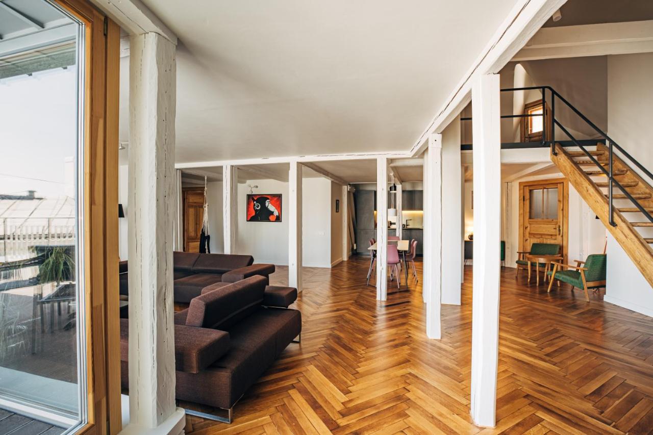 Constantine Apartments Ρίγα Εξωτερικό φωτογραφία